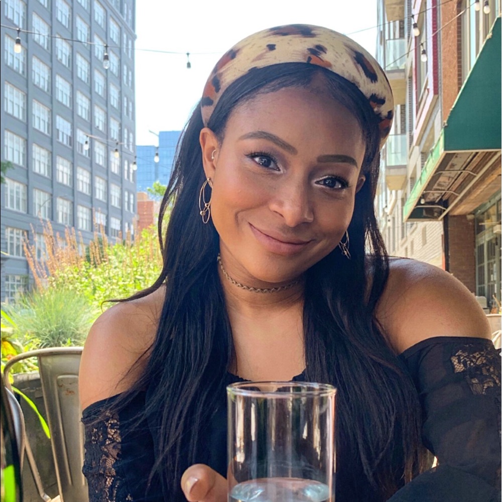 Meet your Posher, Mataya